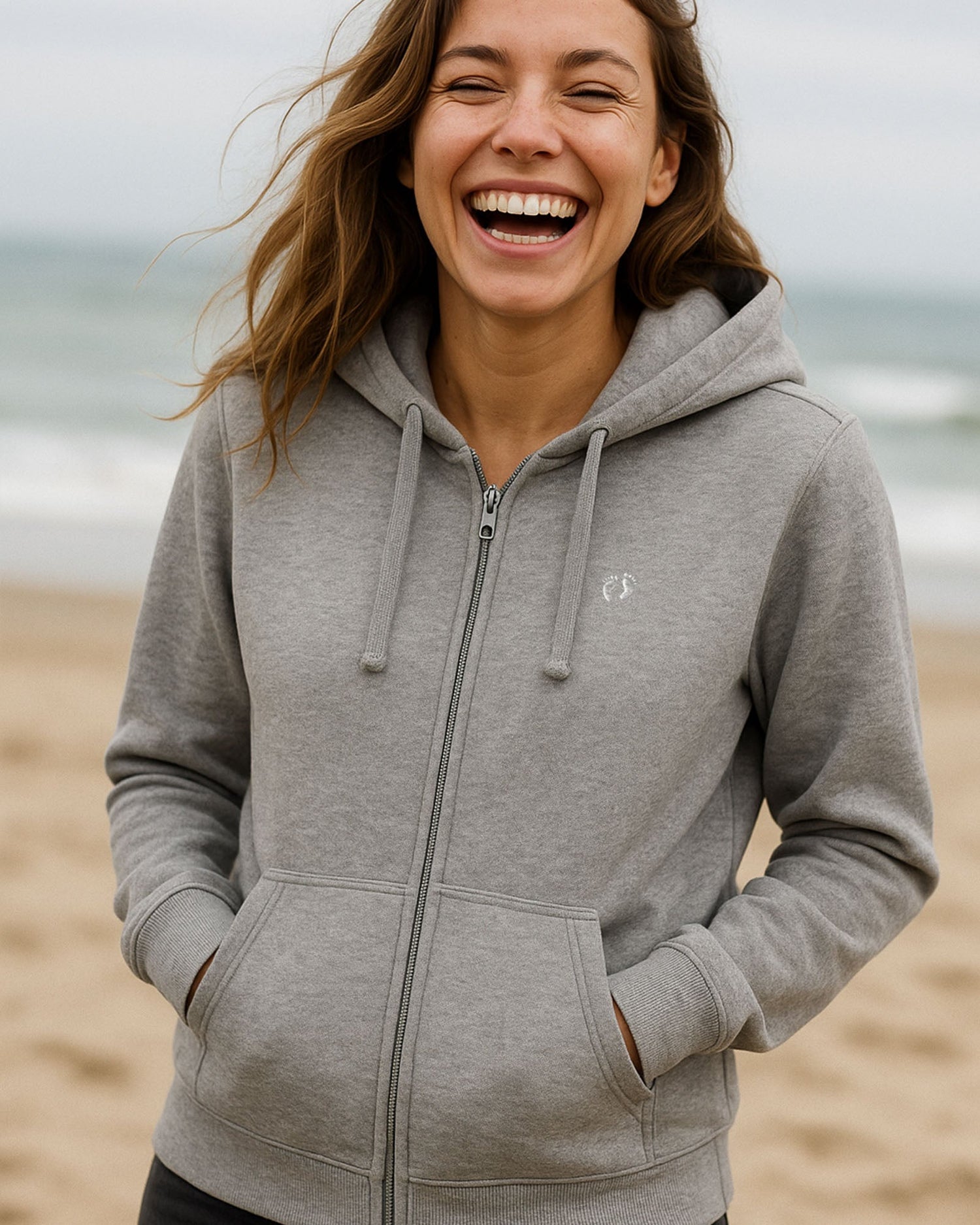 Hoodies & Sweatshirts