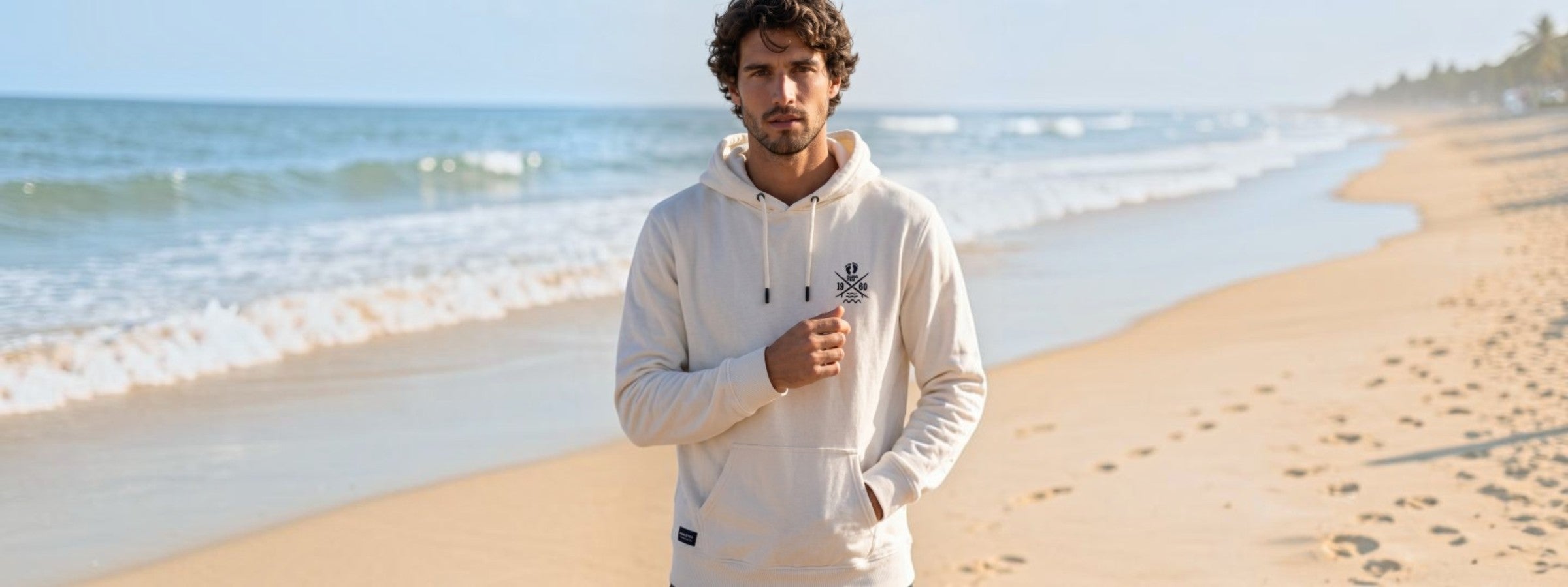 Hoodies & Sweatshirts