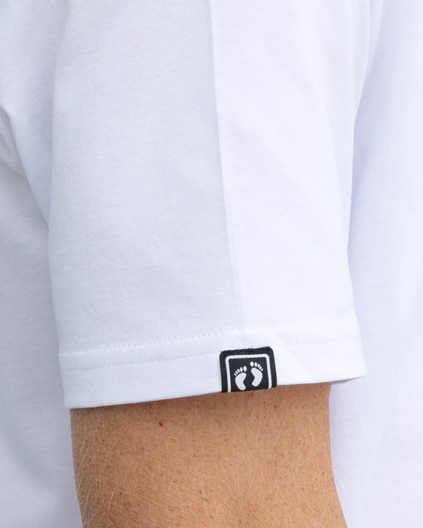 Original Logo T-shirt – White - T-shirtsHang Ten